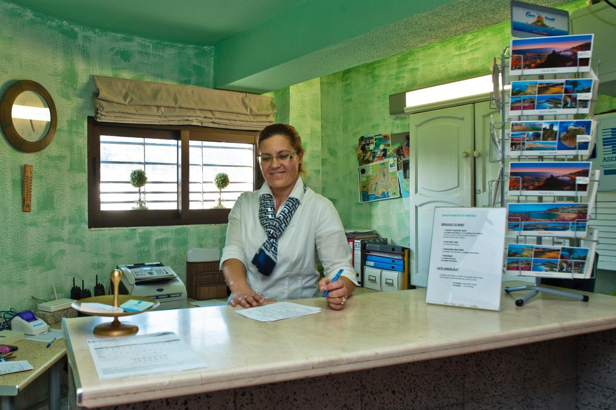 Apartamentos Miriam Puerto Rico  Eksteriør billede