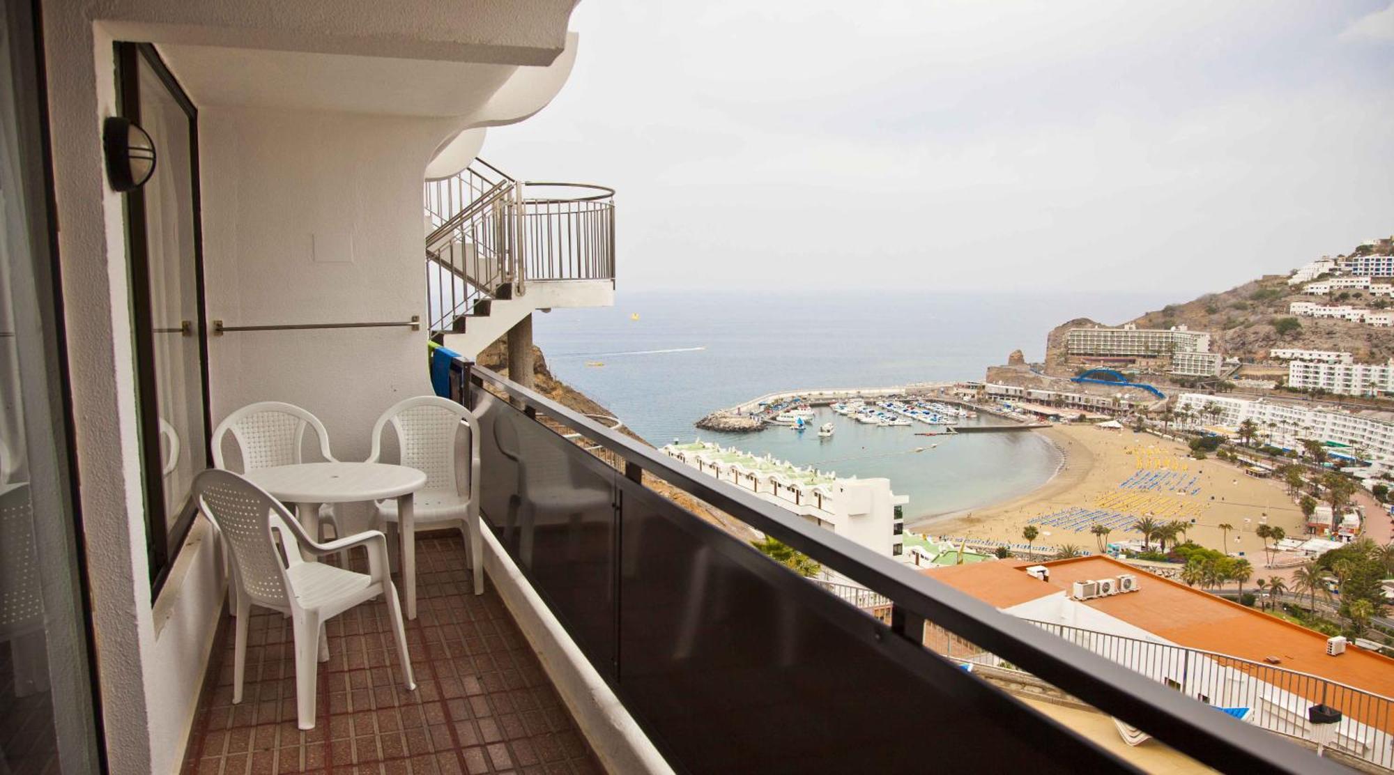 Apartamentos Miriam Puerto Rico  Eksteriør billede