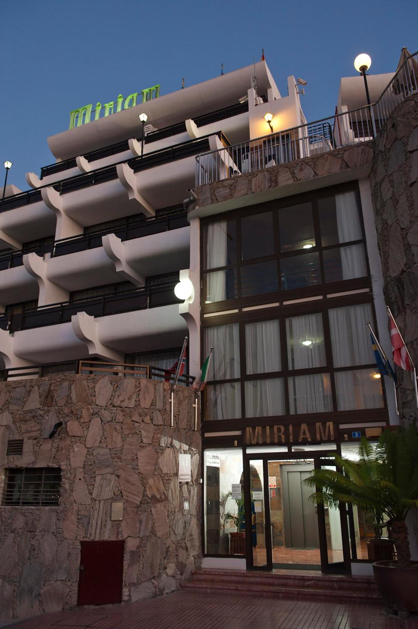 Apartamentos Miriam Puerto Rico  Eksteriør billede